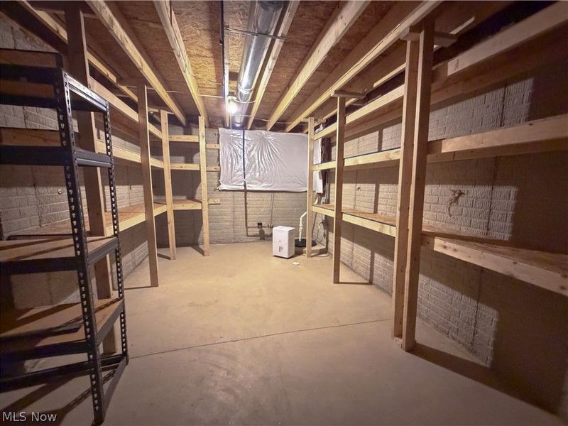 2670 Himelrigh Boulevard, Barberton, OH 44203 Photo 35