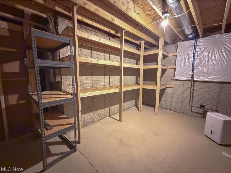 2670 Himelrigh Boulevard, Barberton, OH 44203 Photo 36