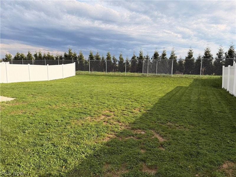 2670 Himelrigh Boulevard, Barberton, OH 44203 Photo 42