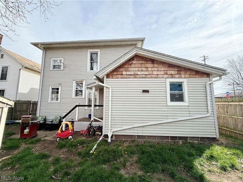 111 9th Street NE, Massillon, OH 44646 Photo 11