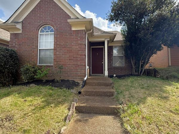 6893 CENTURY OAKS DR, Unincorporated, TN 38018