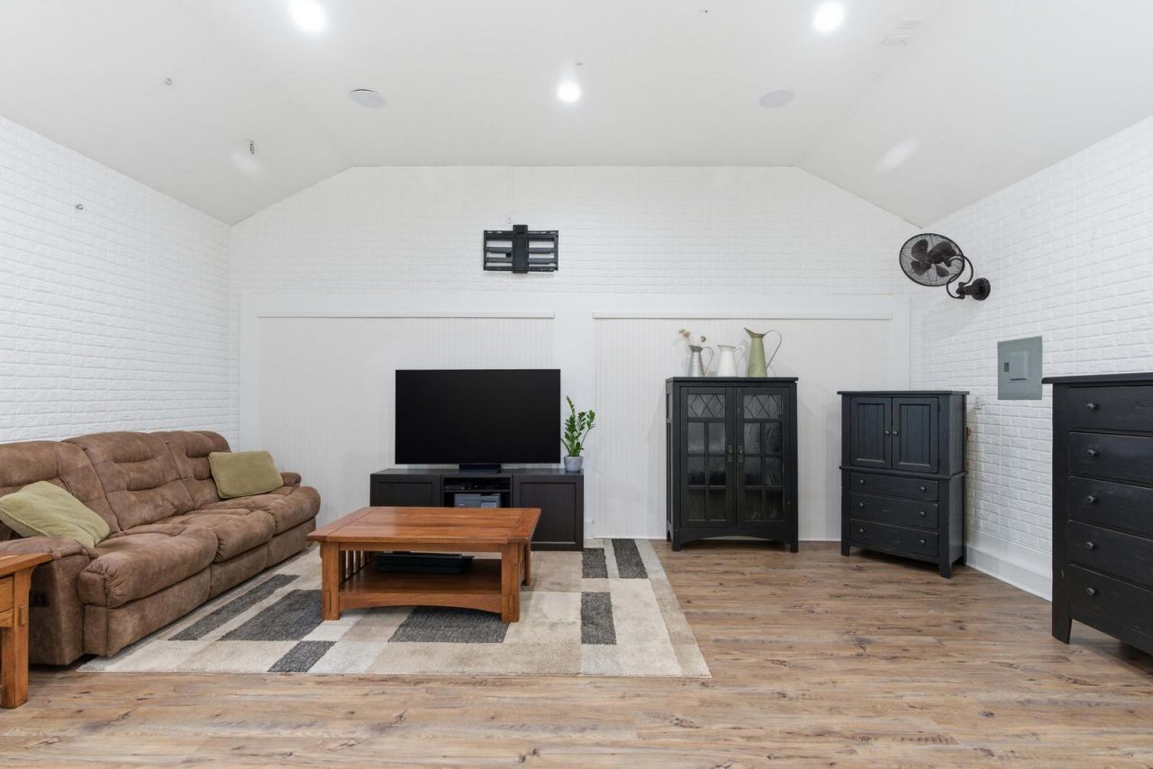 1505 Lindsey Creek Drive Photo 62