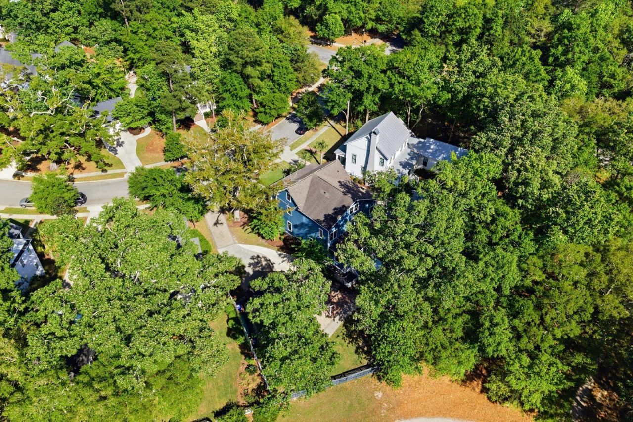 1505 Lindsey Creek Drive Photo 7