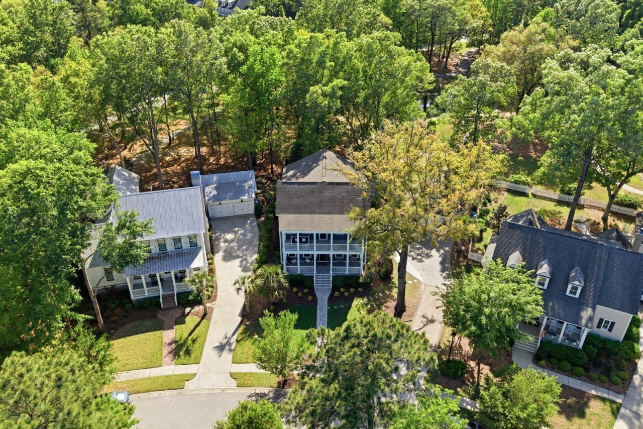 1505 Lindsey Creek Drive Photo 8