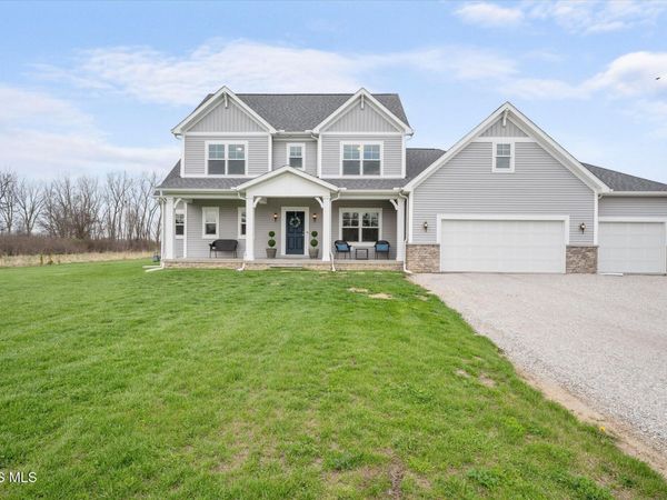 3901 Plumey Road, Northwood, OH 43619