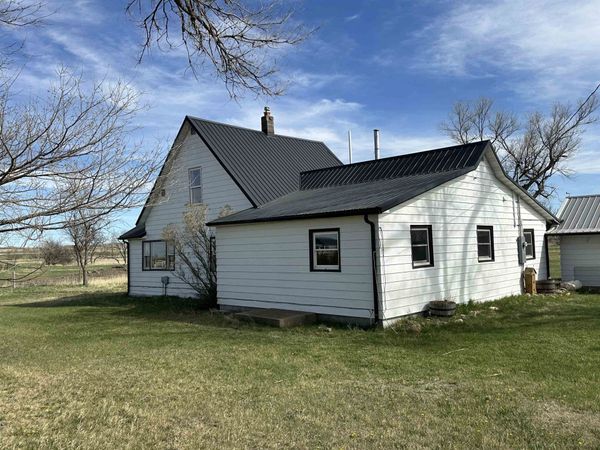 12953 194th Street, Vale, SD 57788