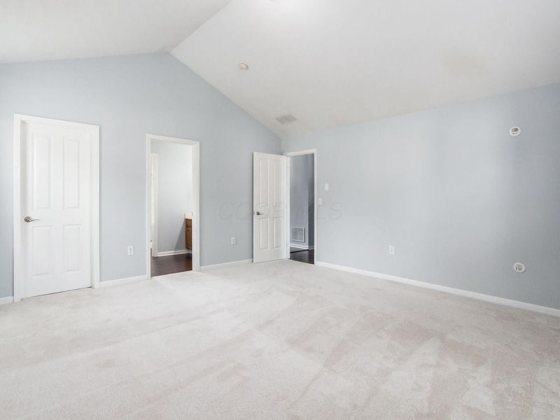 1 Lakes At Cheshire Drive, Delaware, OH 43015 Photo 18