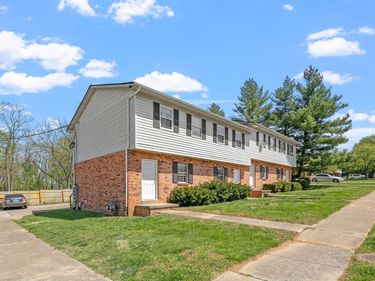 117-123 Bradford Drive, Paris, KY 40361