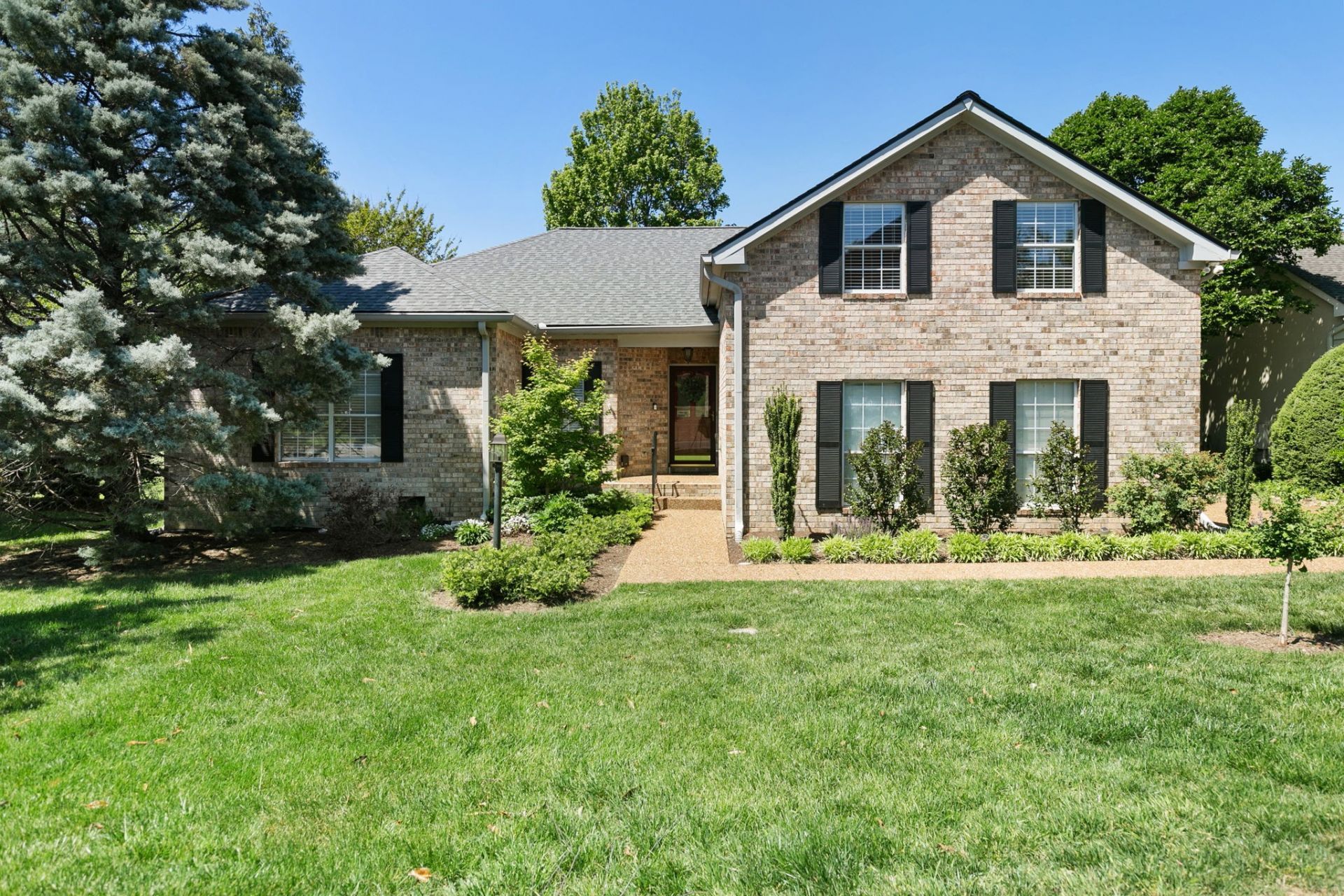 417 Moss Creek Ct, Nashville, TN 37221 Main Photo