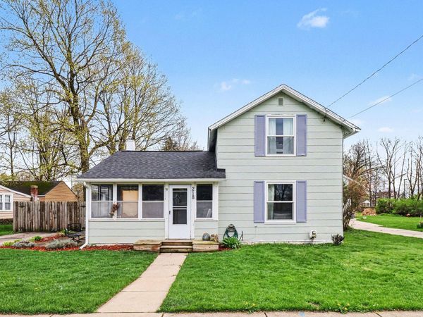 218 E Vienna Street, Schoolcraft, MI 49087