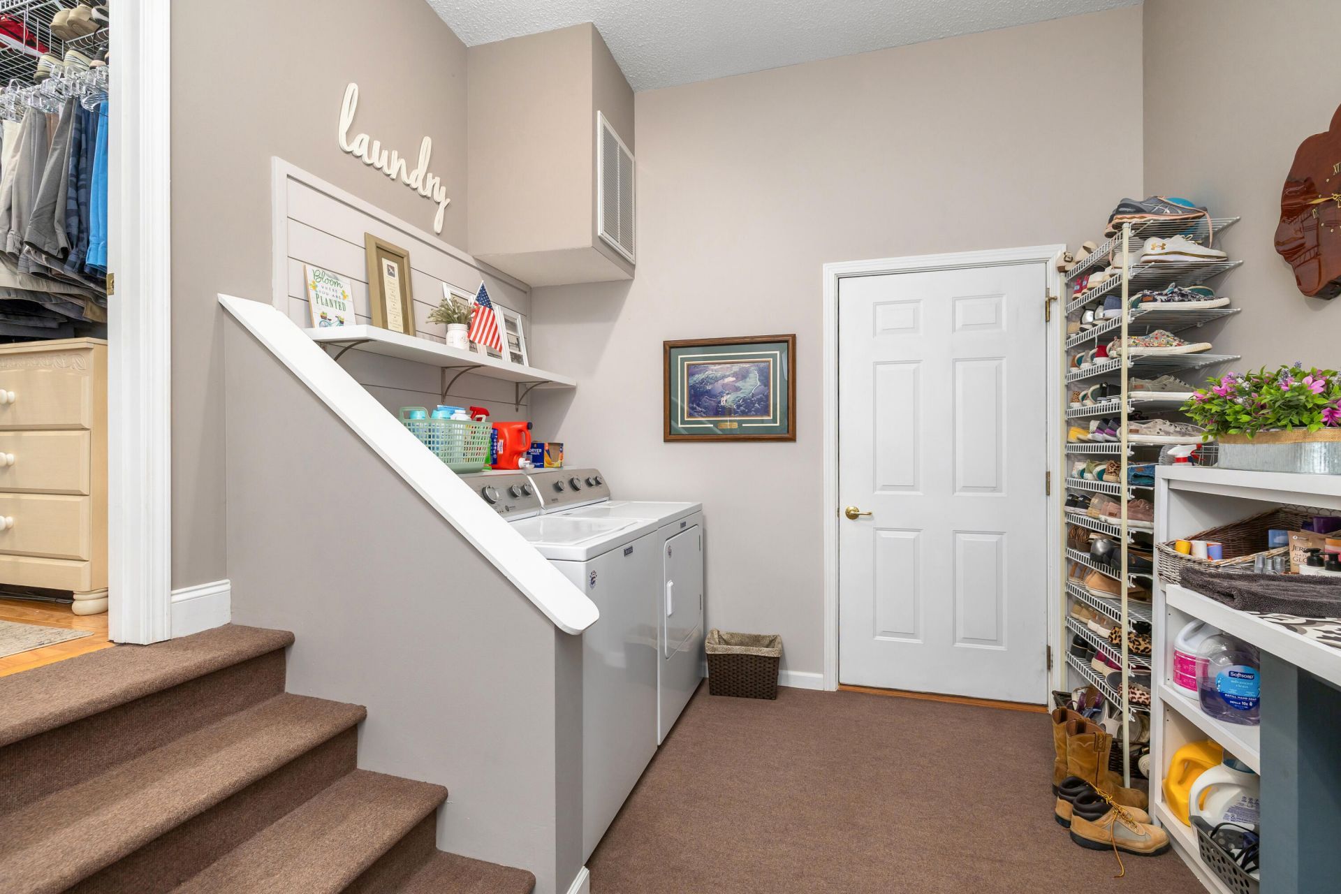 505 Oak Hill Drive Photo 31