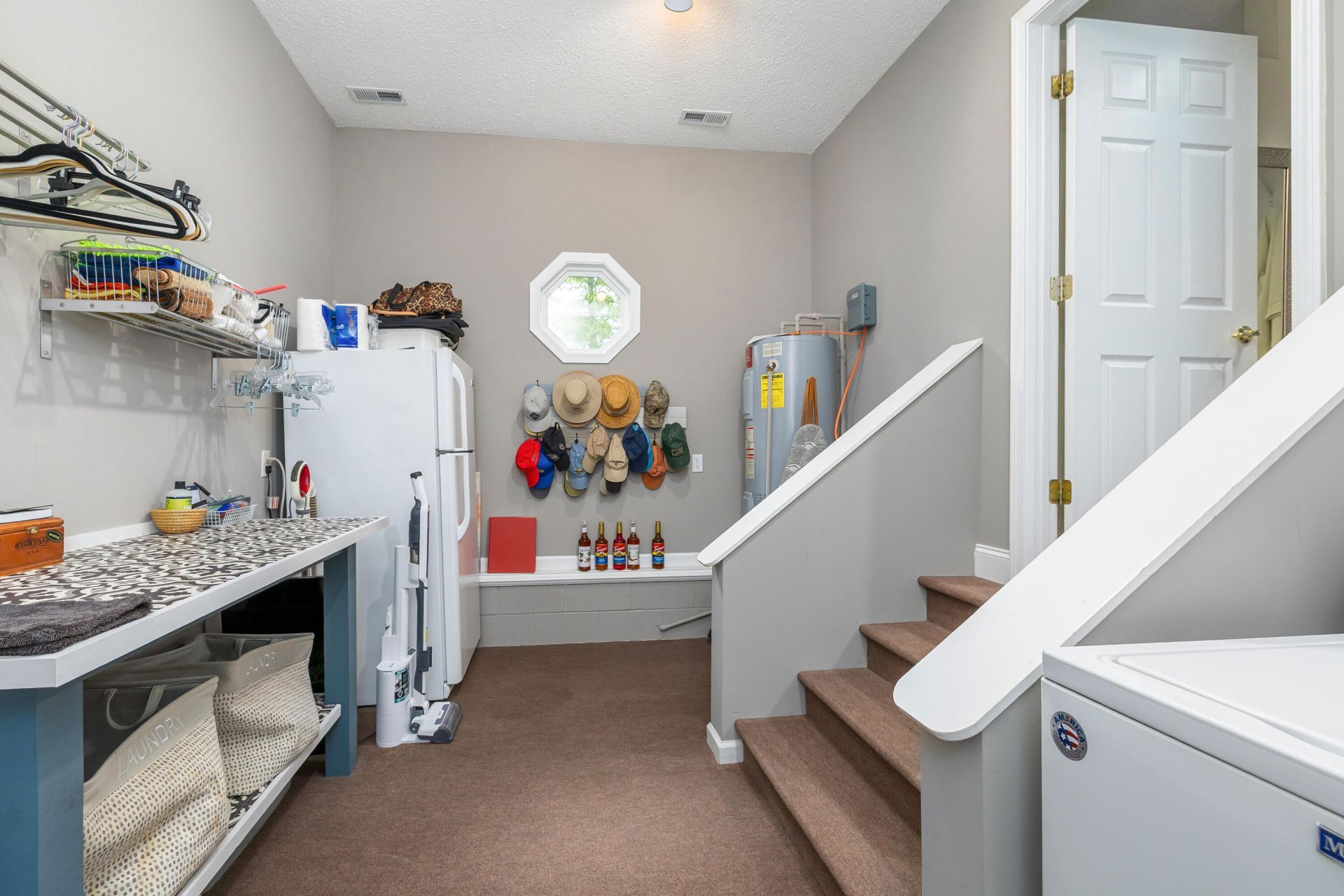 505 Oak Hill Drive Photo 32