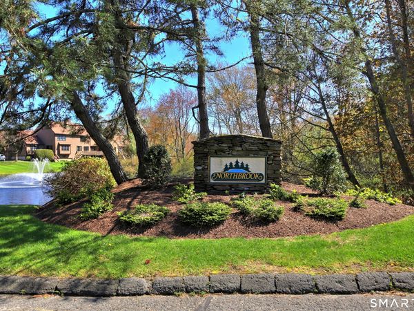 14 Deepwood, Unit 14, Monroe, CT 06468
