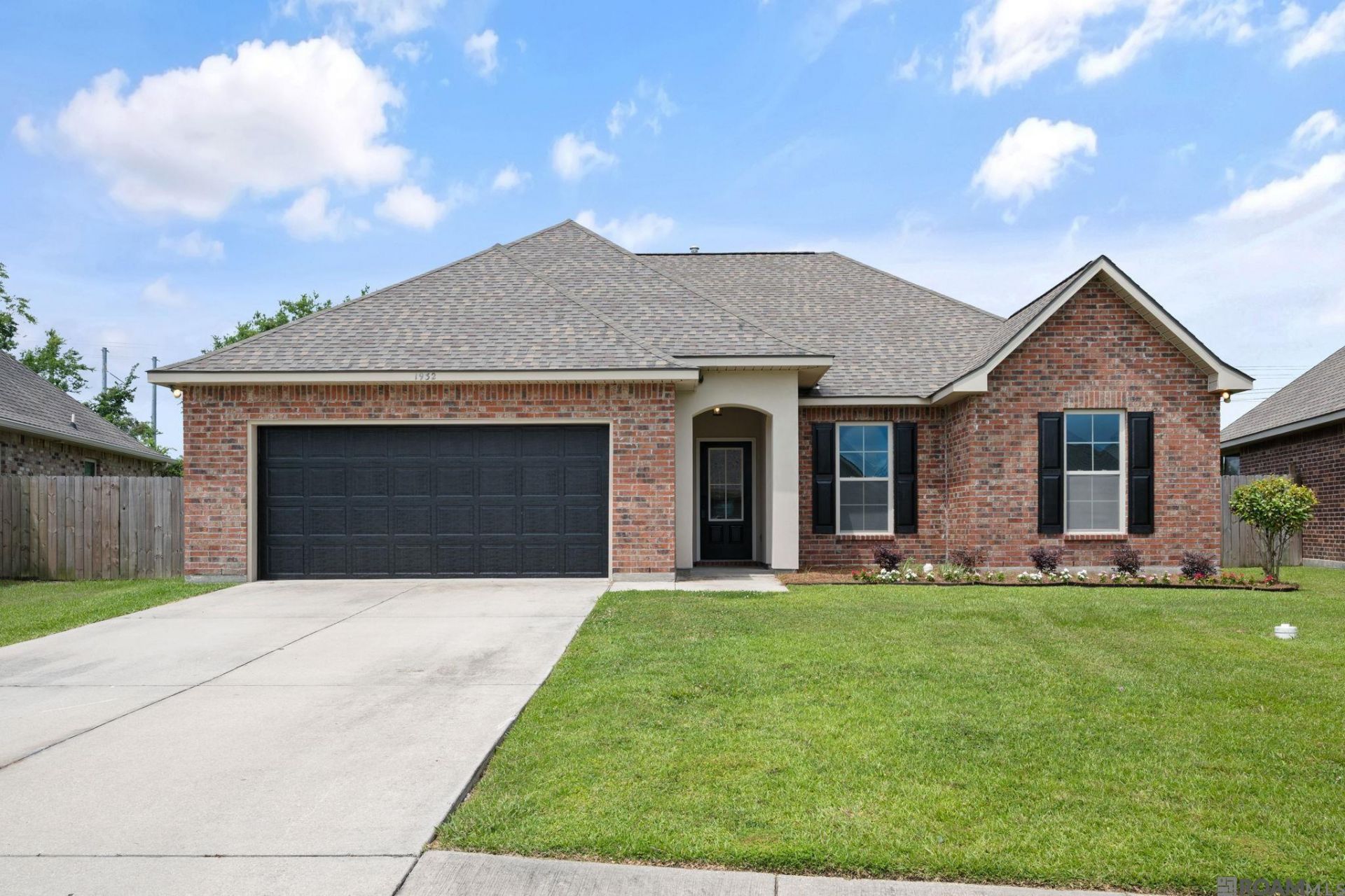 1932 Meadow Oak Dr, Saint Gabriel, LA 70776 Main Photo