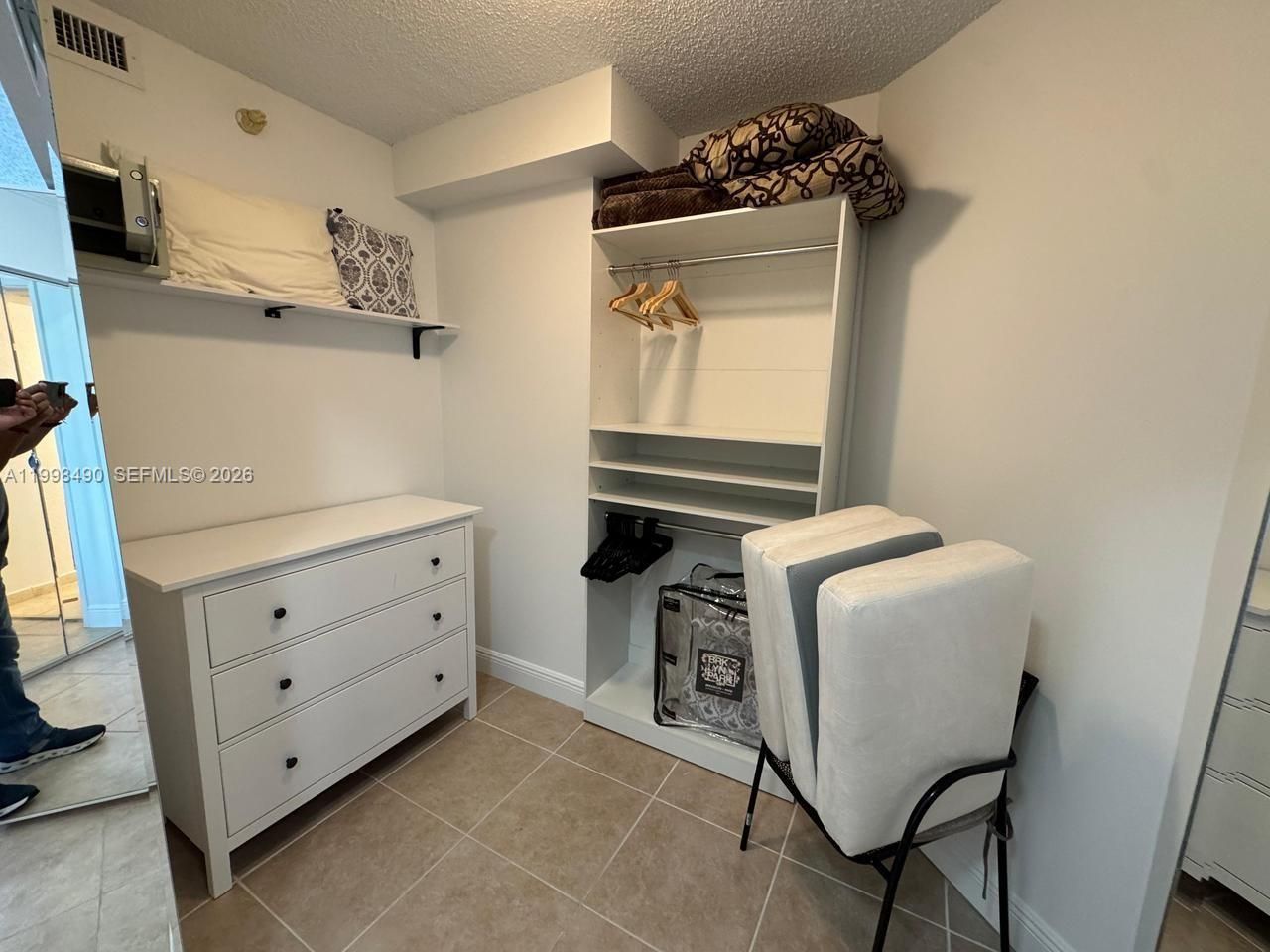3600 Mystic Pointe Dr, Unit 910, Aventura, FL 33180 Photo