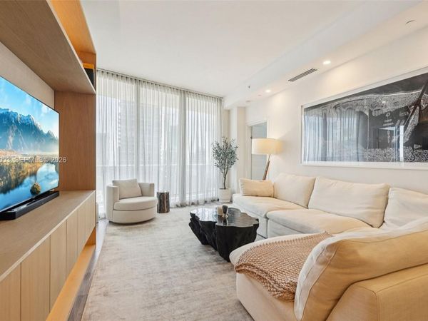 801 S Miami Ave , Unit 4902, Miami, FL 33130