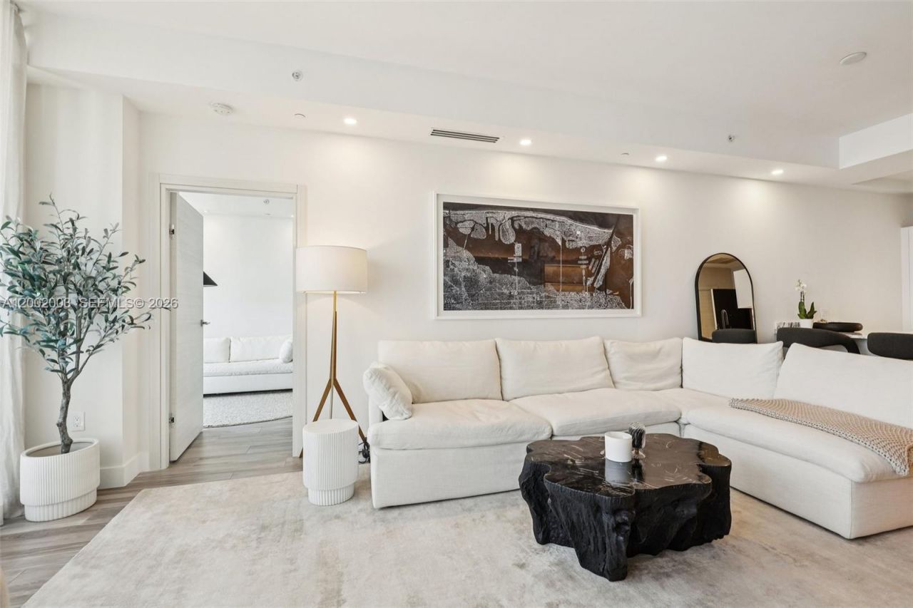 801 S Miami Ave , Unit 4902, Miami, FL 33130 Photo