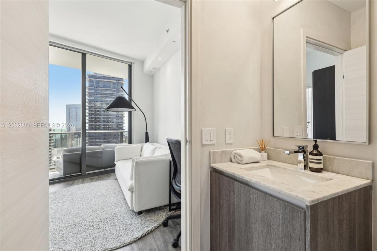 801 S Miami Ave , Unit 4902, Miami, FL 33130 Photo