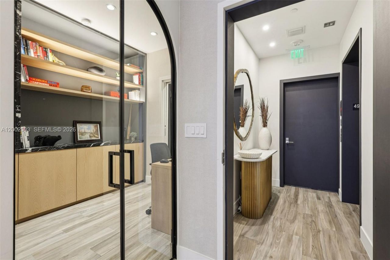 801 S Miami Ave , Unit 4902, Miami, FL 33130 Photo