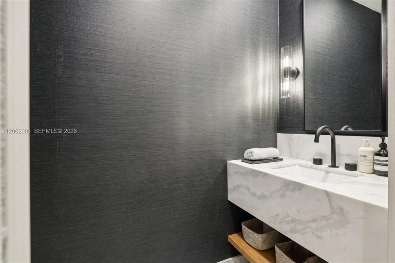 801 S Miami Ave , Unit 4902, Miami, FL 33130 Photo