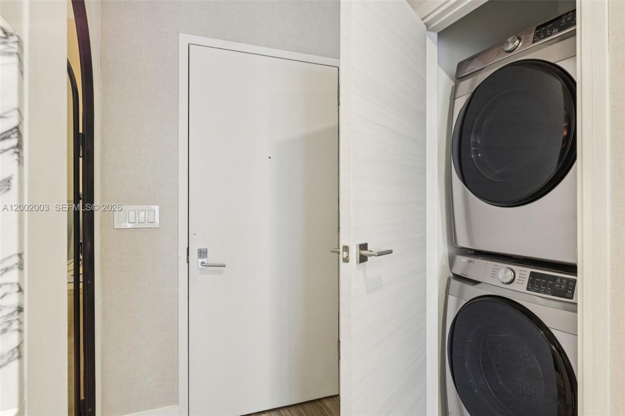 801 S Miami Ave , Unit 4902, Miami, FL 33130 Photo