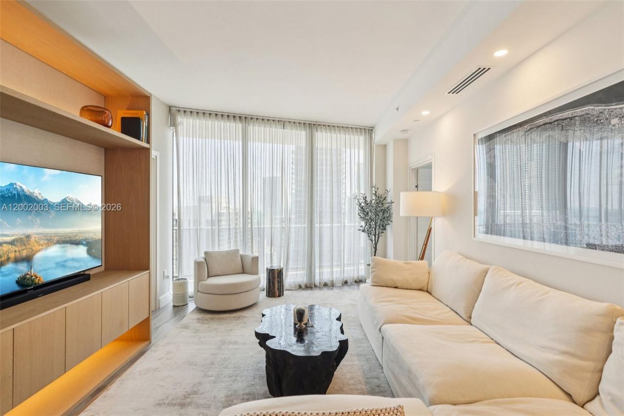 801 S Miami Ave , Unit 4902, Miami, FL 33130 Photo