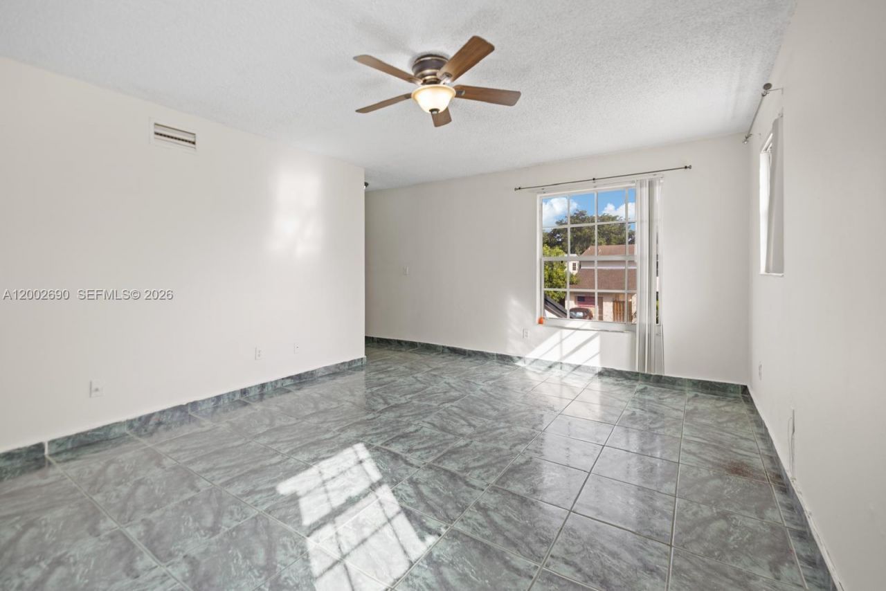 10726 SW 147th Ct, Miami, FL 33196 Photo