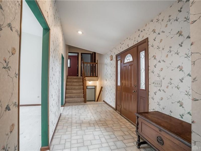 3413 Diamondback Drive, Butler Township, OH 45414 Photo 2