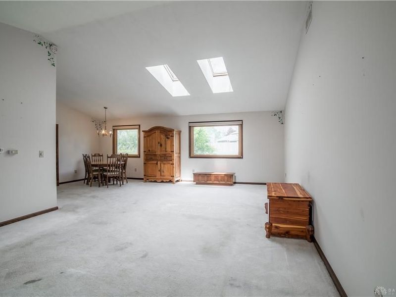 3413 Diamondback Drive, Butler Township, OH 45414 Photo 4