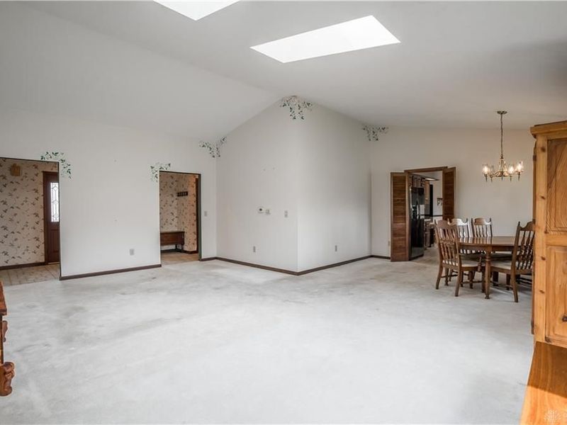 3413 Diamondback Drive, Butler Township, OH 45414 Photo 5