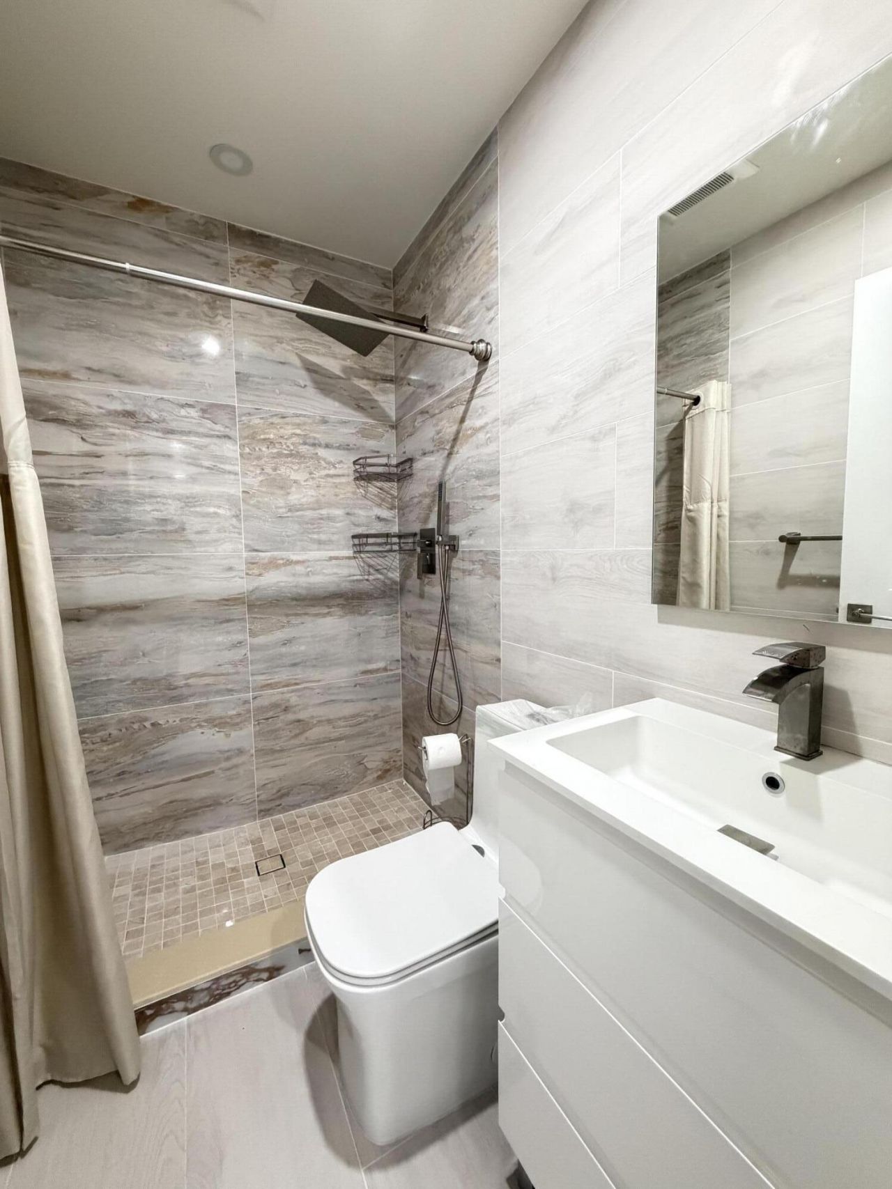 203 Antigua Road, Tavernier, FL 33037 Photo