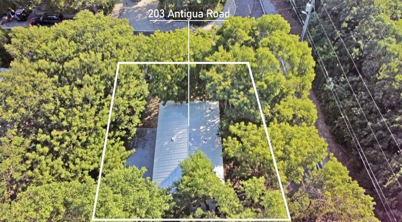 203 Antigua Road, Tavernier, FL 33037 Photo