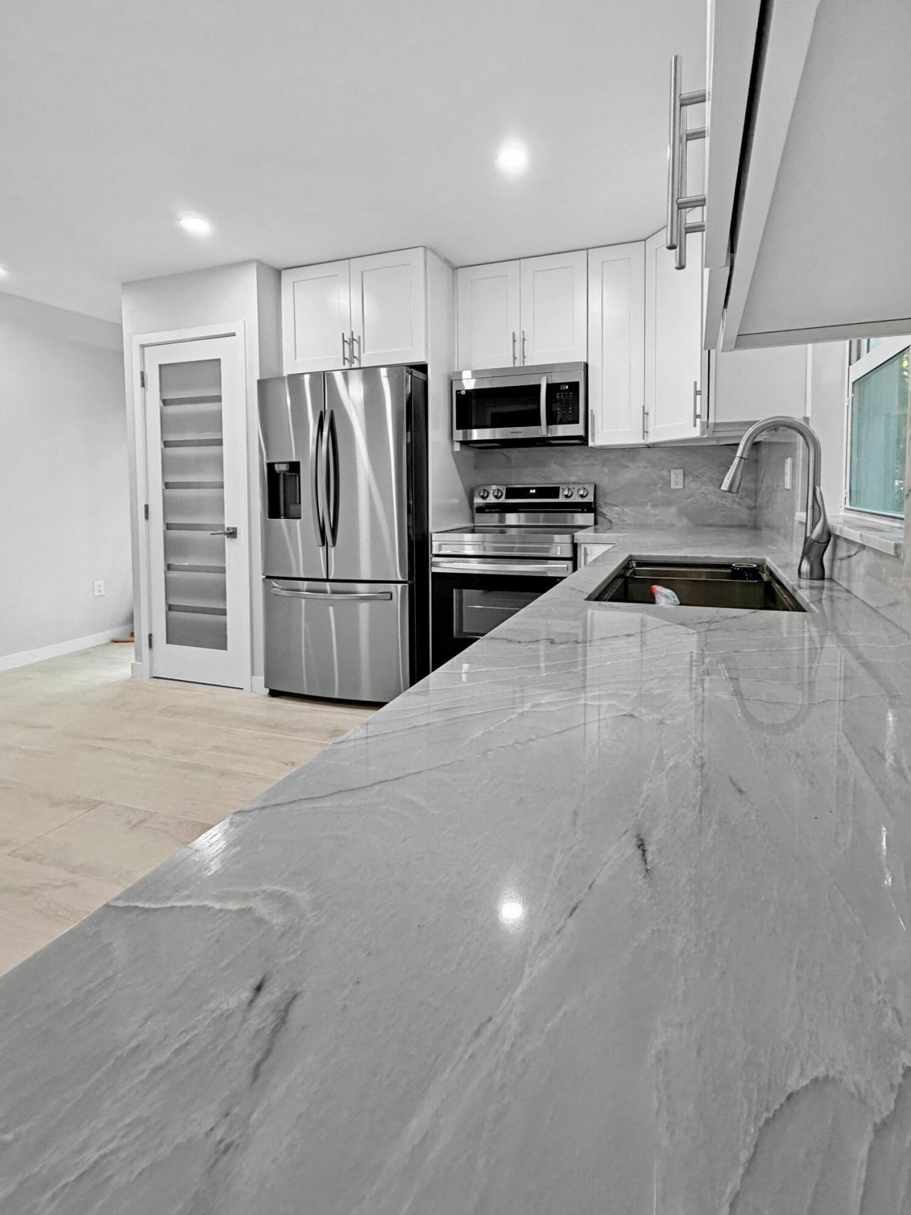 203 Antigua Road, Tavernier, FL 33037 Photo