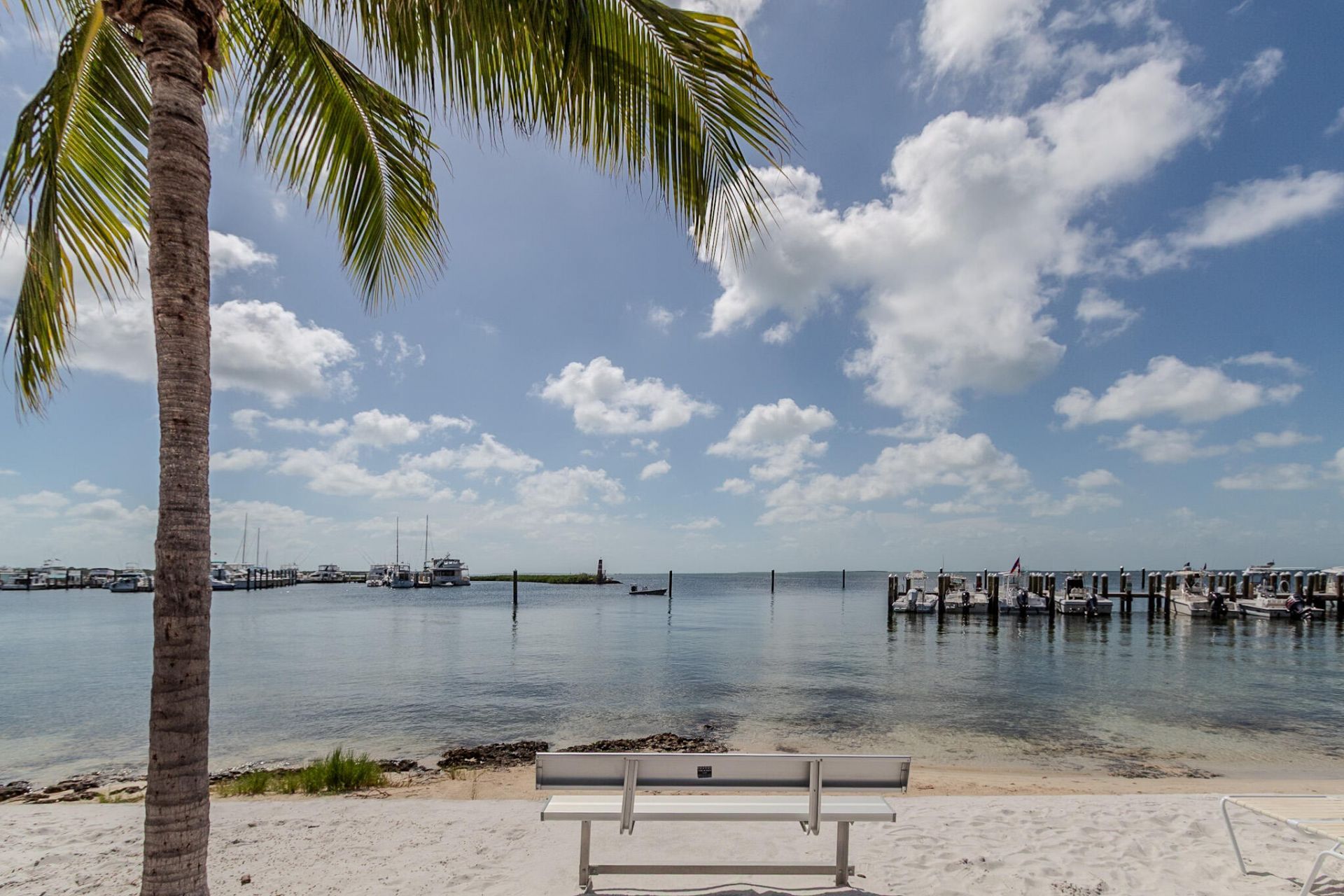 87200 Overseas Highway, Unit M4, Islamorada, FL 33036 Photo