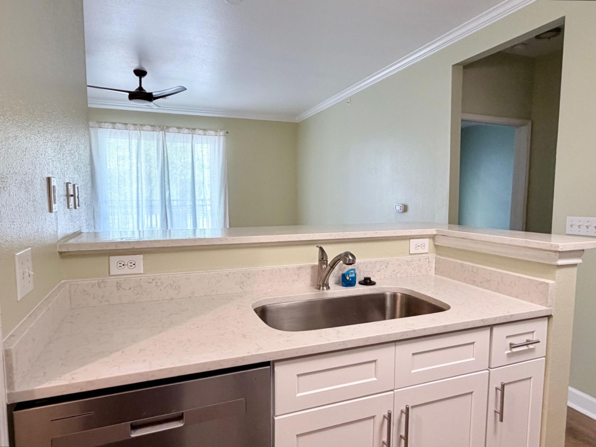 130 River Landing Drive Photo 10