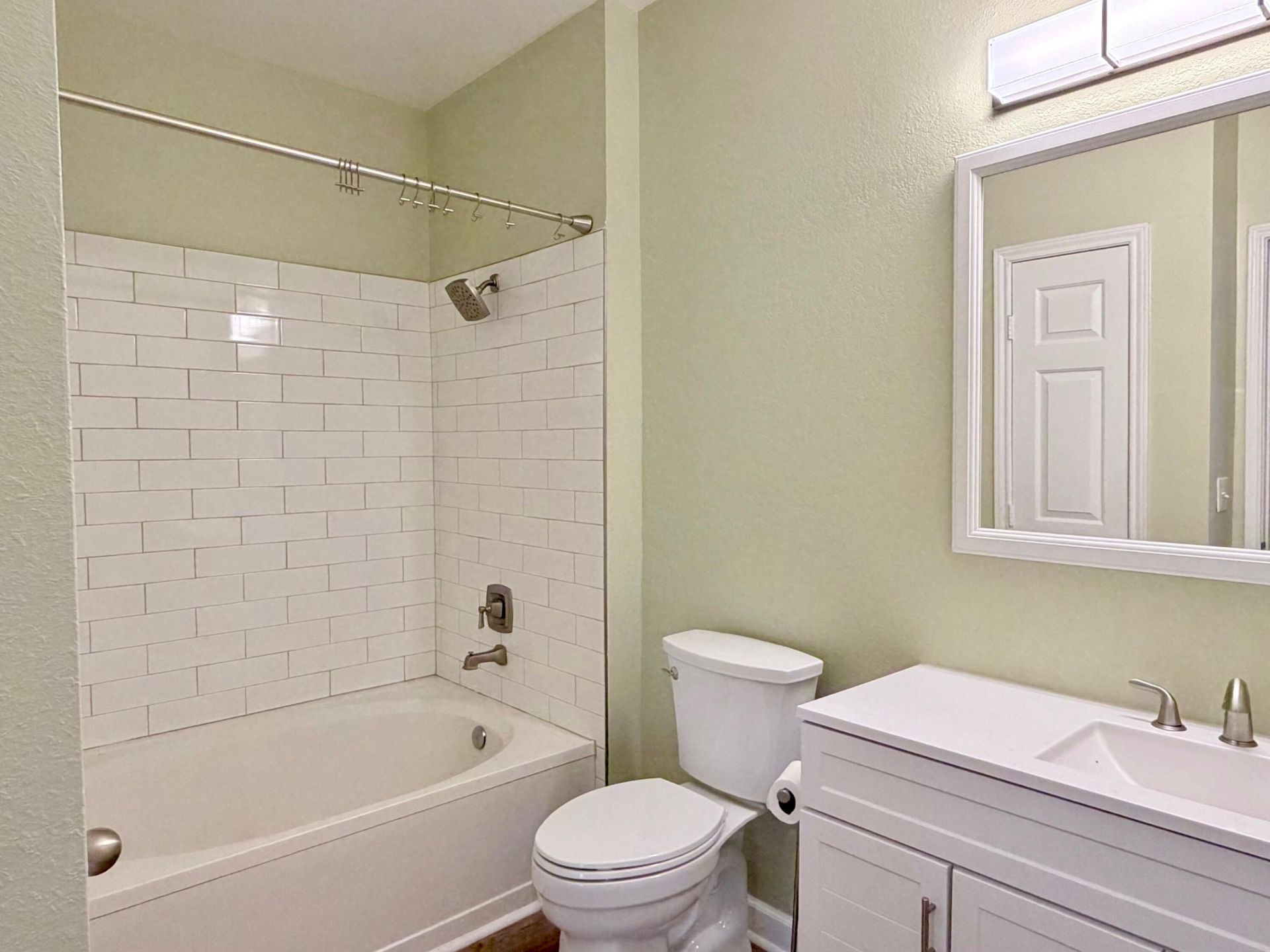 130 River Landing Drive Photo 13