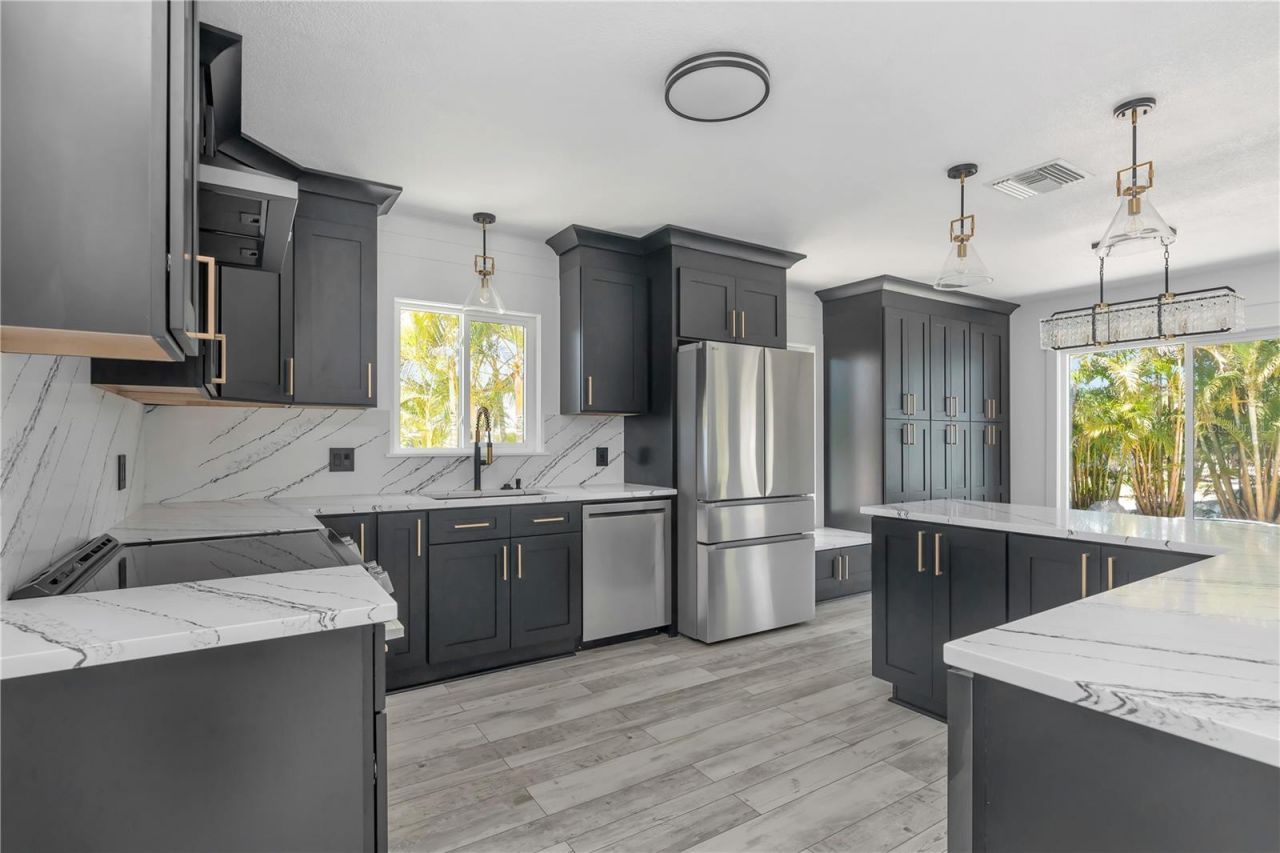 308 173rd Avenue E, North Redington Beach, FL 33708 Photo