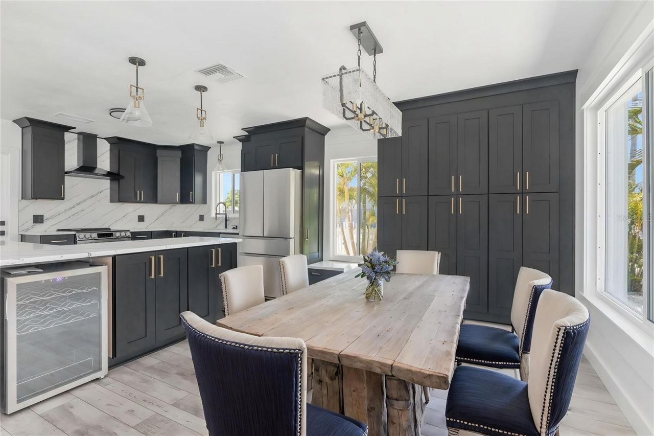 308 173rd Avenue E, North Redington Beach, FL 33708 Photo