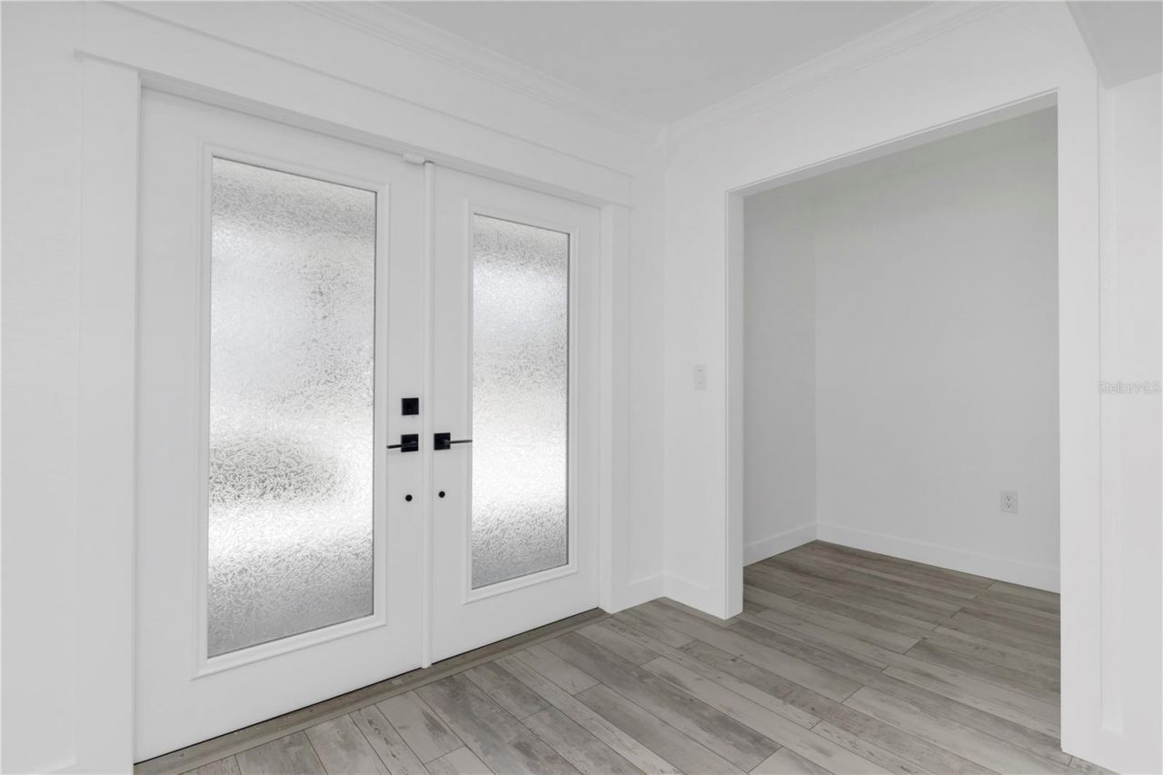 308 173rd Avenue E, North Redington Beach, FL 33708 Photo