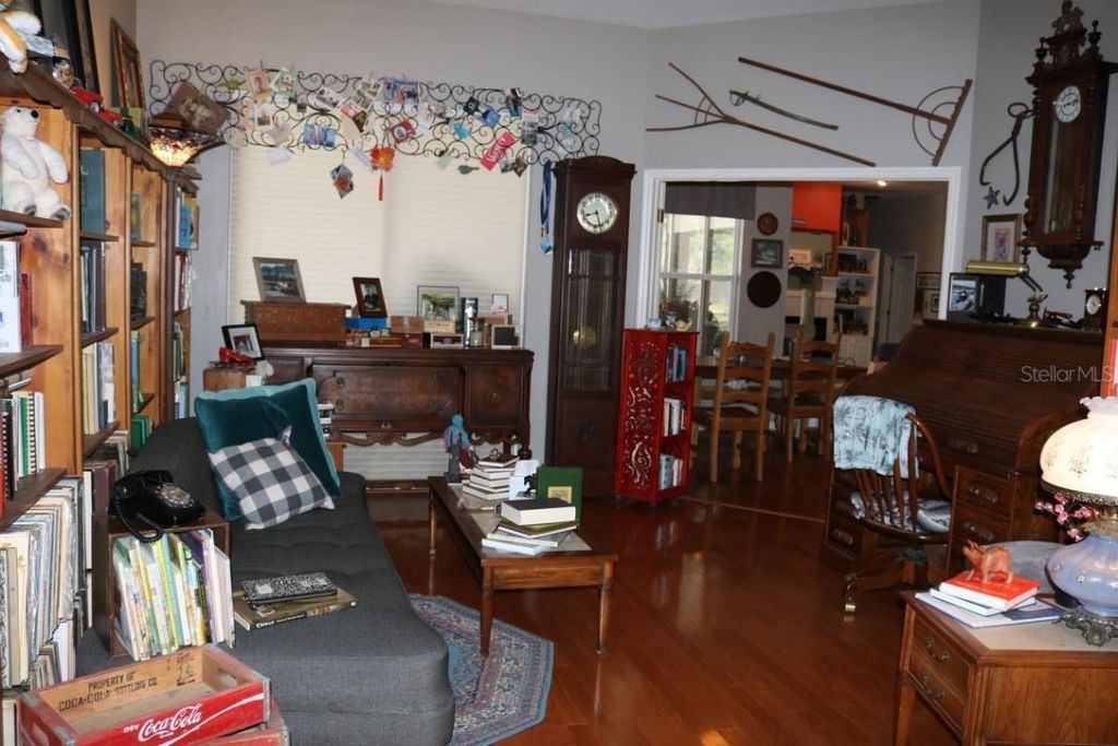 19150 Livingston Avenue, Lutz, FL 33559 Photo