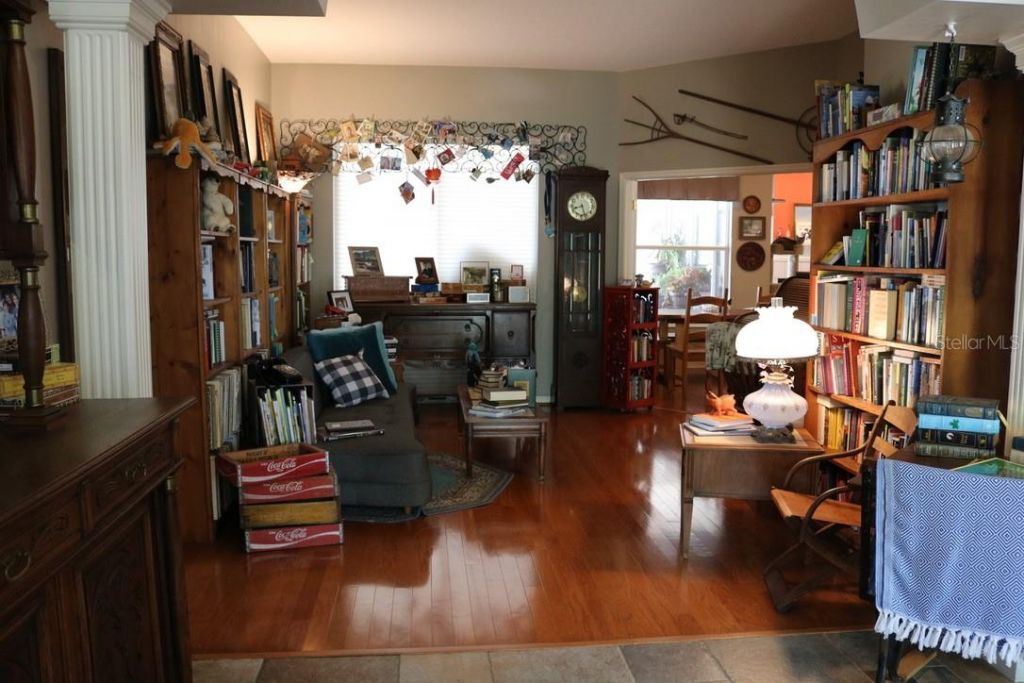 19150 Livingston Avenue, Lutz, FL 33559 Photo