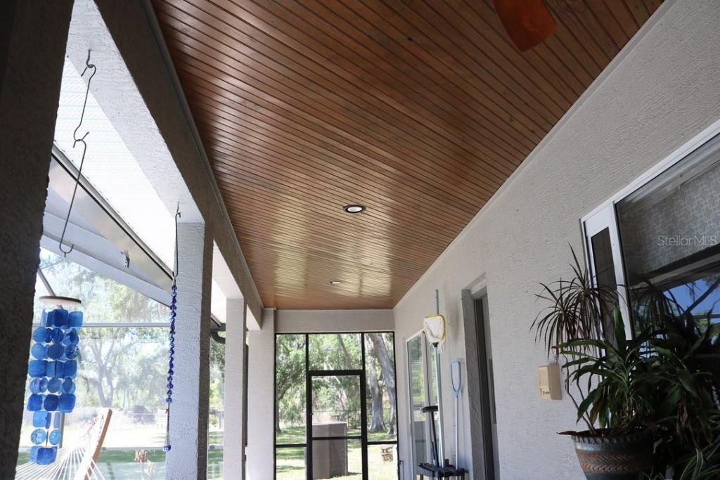 19150 Livingston Avenue, Lutz, FL 33559 Photo