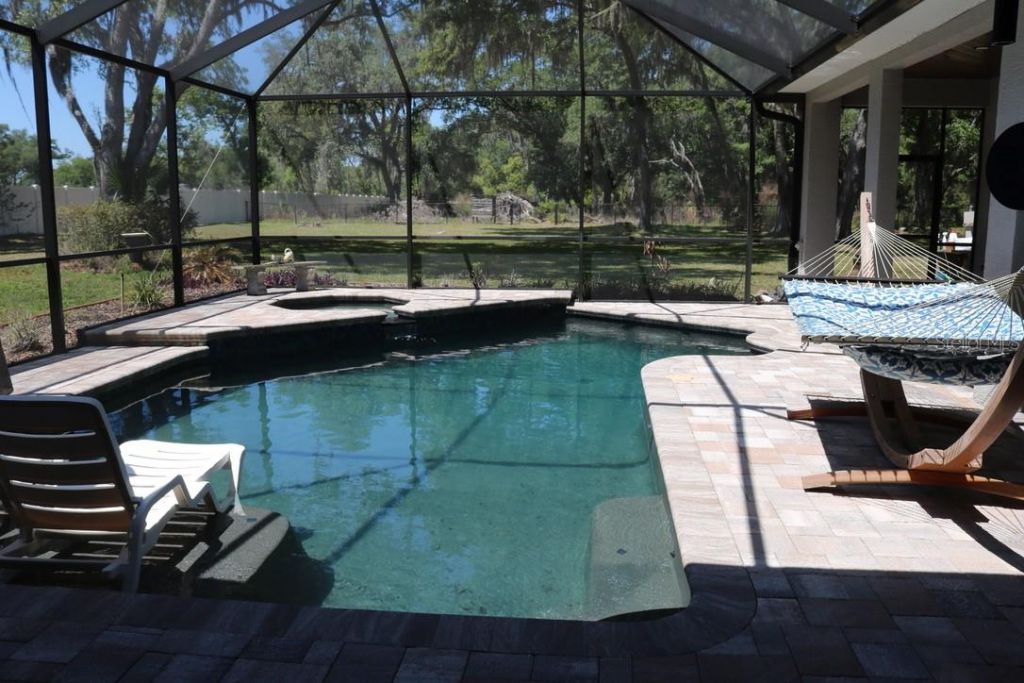 19150 Livingston Avenue, Lutz, FL 33559 Photo