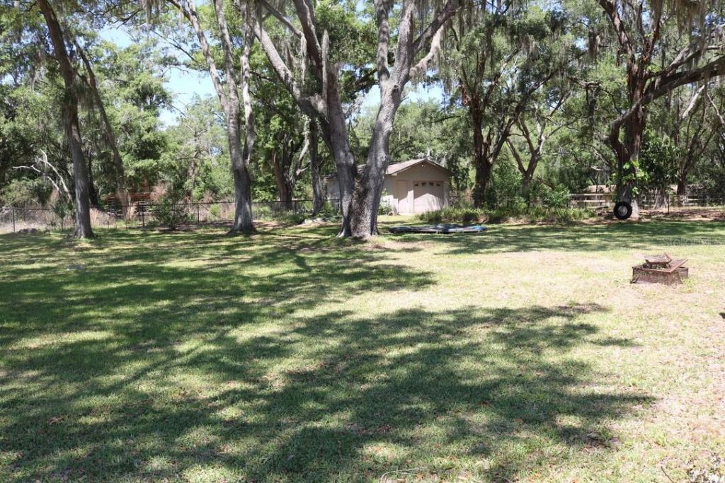 19150 Livingston Avenue, Lutz, FL 33559 Photo