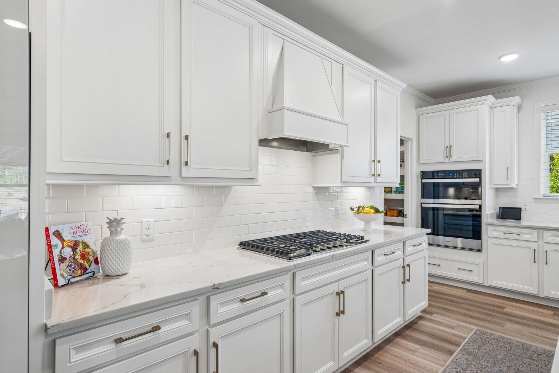 611 Coral Bells Lane Photo 11