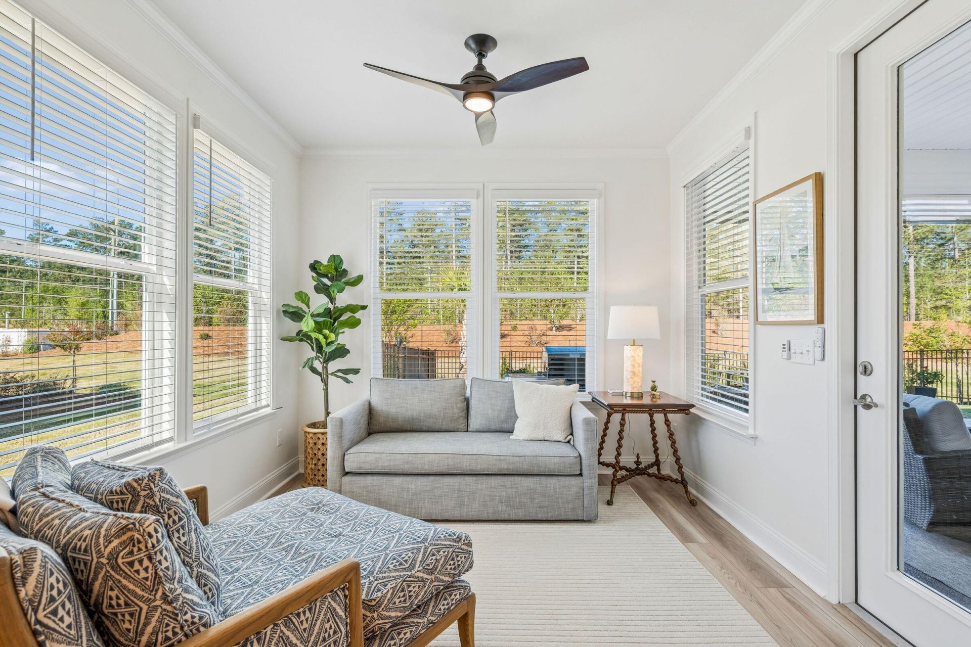 611 Coral Bells Lane Photo 19