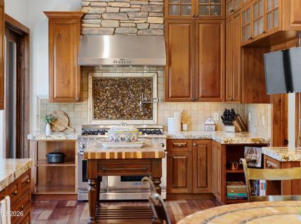 102 W Willis Lane, Reno, NV 89511 Photo