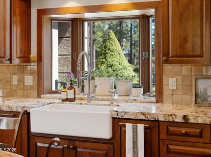 102 W Willis Lane, Reno, NV 89511 Photo