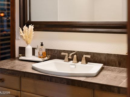 102 W Willis Lane, Reno, NV 89511 Photo