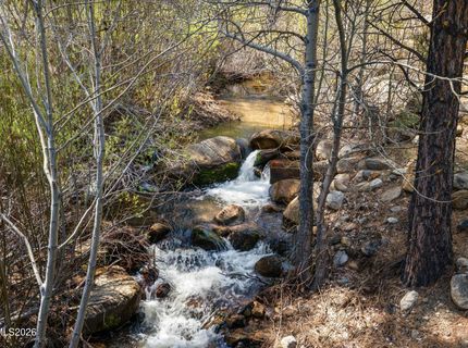 102 W Willis Lane, Reno, NV 89511 Photo